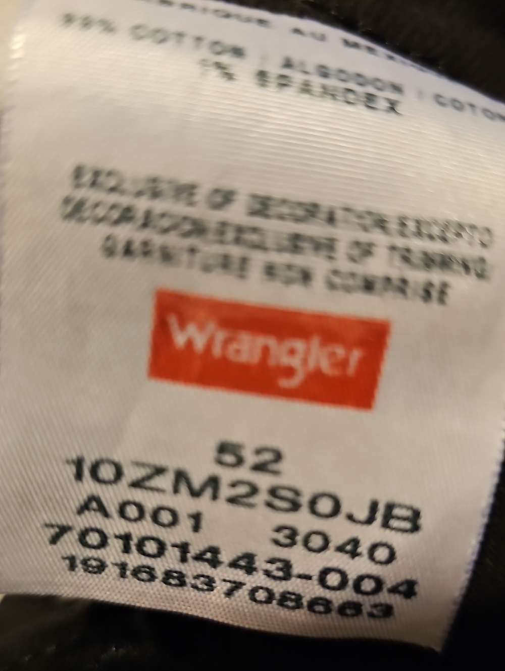 Lot Of 2 Wrangler Men’s 52 Black Jeans Shorts with Classic Back Pockets - Picture 3 of 4